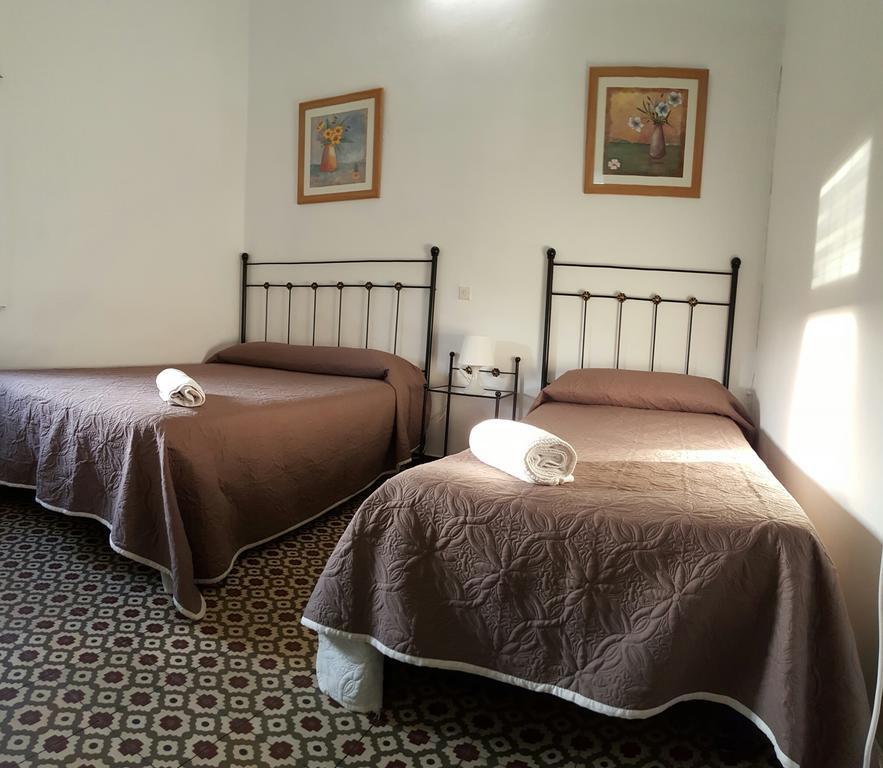 Pension Riosol Sevilla Oda fotoğraf